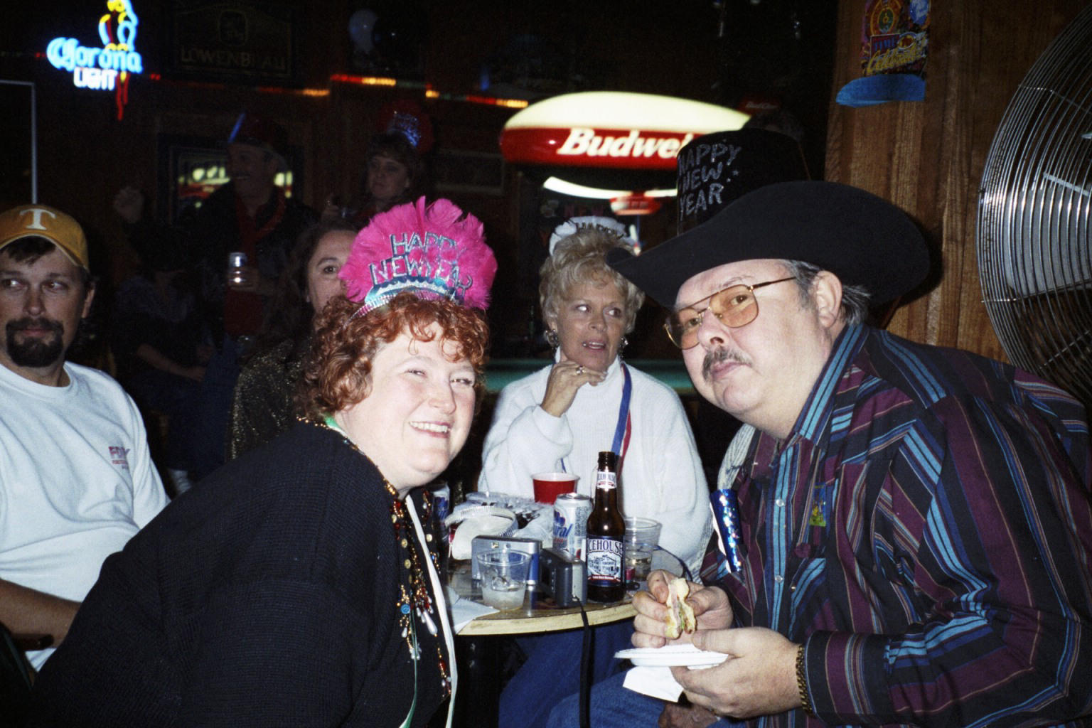 Mom & Bobby.jpg (234557 bytes)